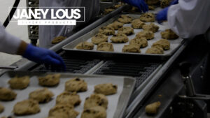 Embrace Homestyle Flavor with Janey Lou’s Brown Butter Chocolate Chip Cookie Dough This Holiday Season