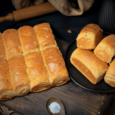 Janey Lou’s, Dough, Multigrain Butter Rolls, 210/2.25 Oz